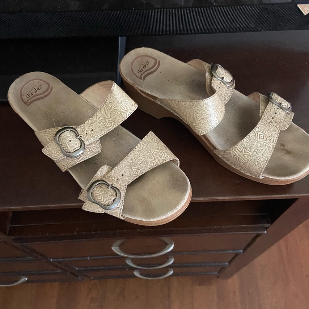 Womens wedge sandal